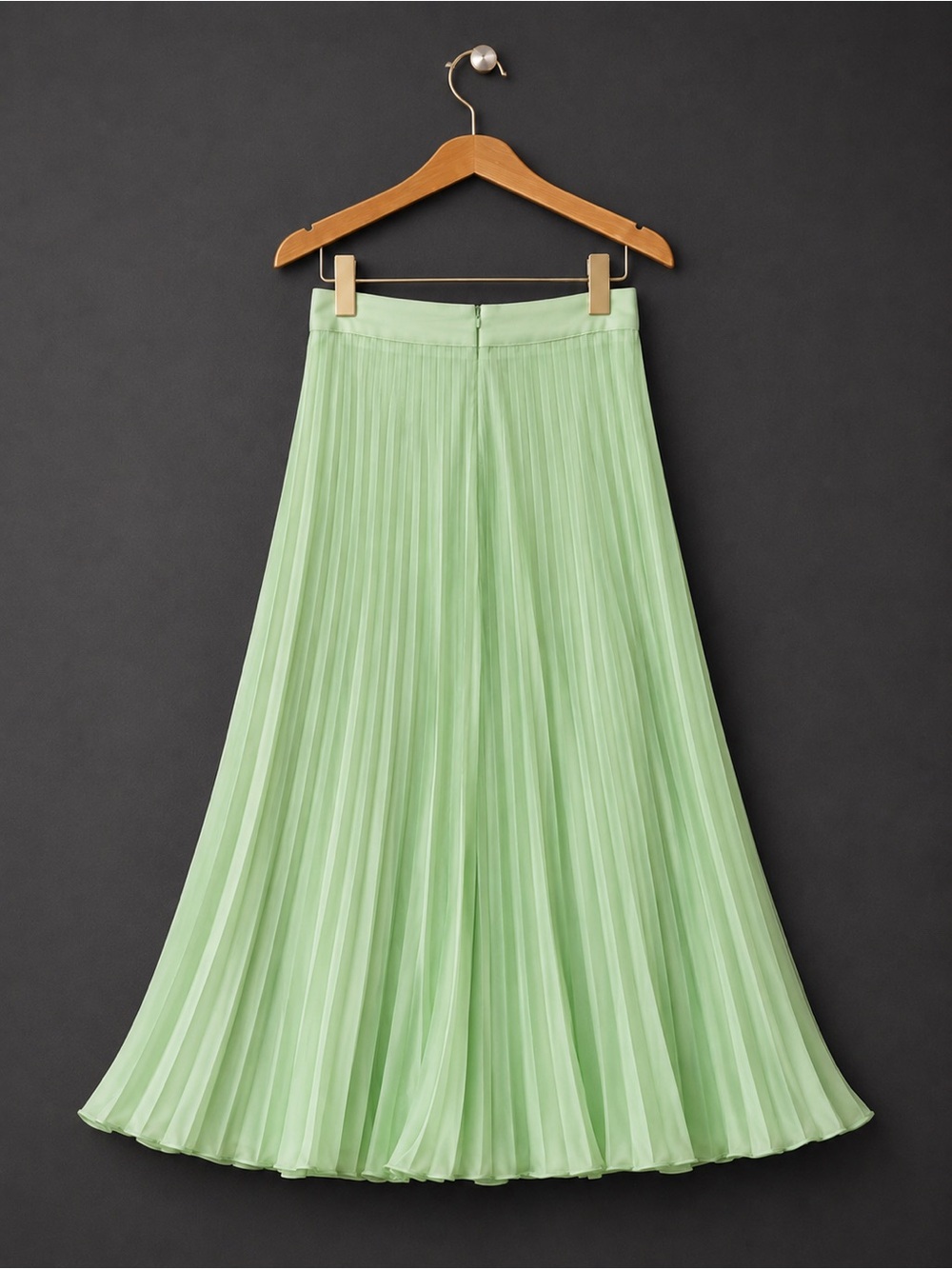 Zara Mint Green Pleated Midi Skirt | NWOT | Size M